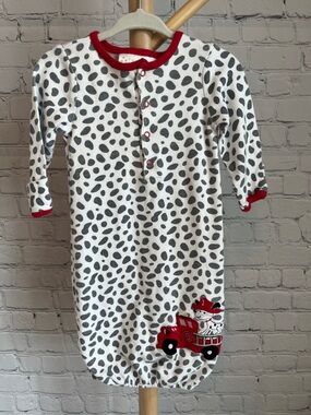 ⭐️⭐️ PICK 5 / $20 Baby Dalmatian Print Sleep Gown with Firetruck